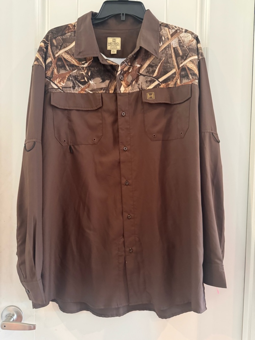 Heybo Hunting long sleeve button up Men’s Large Lightweight Realtree Max Large
